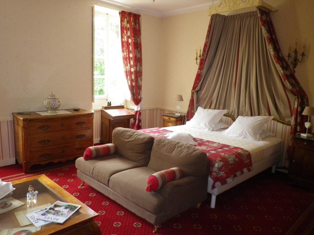 Chateau De L'Oiseliniere Bed & Breakfast Gorges  Ruang foto