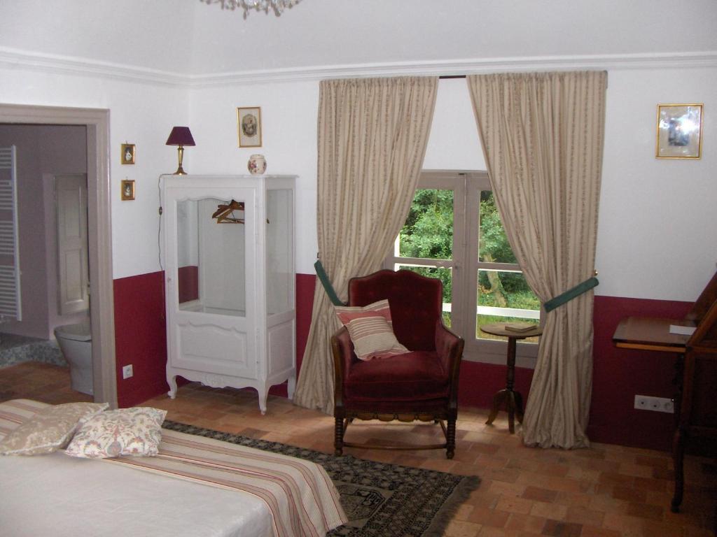 Chateau De L'Oiseliniere Bed & Breakfast Gorges  Bagian luar foto