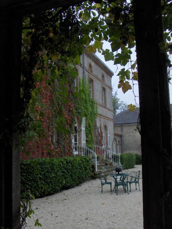 Chateau De L'Oiseliniere Bed & Breakfast Gorges  Bagian luar foto